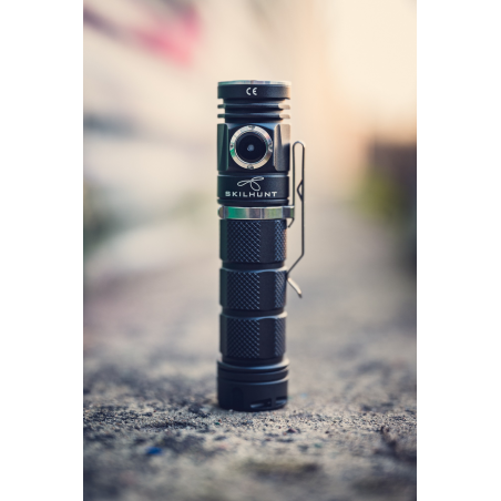 Latarka Skilhunt M200 HD CW - Zdjęcie 6 Latarka Skilhunt M200 HD CW - Zdjęcie 6