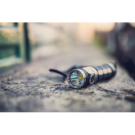 Latarka Skilhunt M200 HD CW - Zdjęcie 8 Latarka Skilhunt M200 HD CW - Zdjęcie 8
