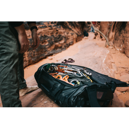 Plecak Wandrd Hexad Carryall 60 - czarny - Zdjęcie 14 Plecak Wandrd Hexad Carryall 60 - czarny - Zdjęcie 14